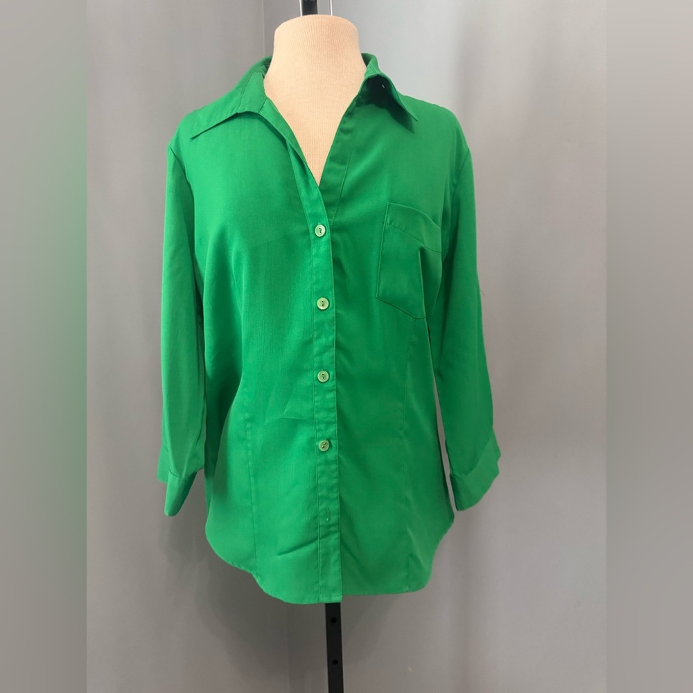Passports Green Women's Button-Up Shirt